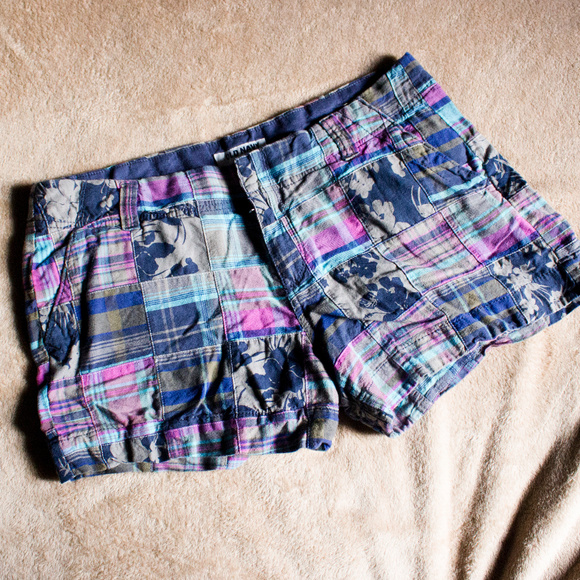 Old Navy Pants - 2/$20 Patchwork Shorts Plaid floral Old Navy